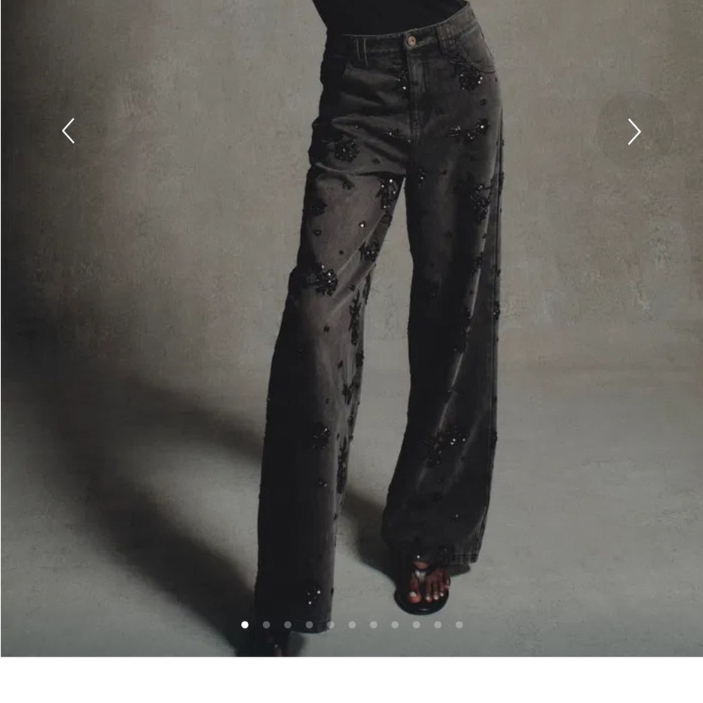 Fabrique Hand Beaded Rose Embellishment Straight Leg Black Jeans Size XS NWT